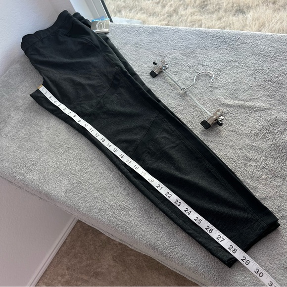 Kuhl NWT Women’s Weekendr Tight Charcoal Grey size Large  Regular - Picture 10 of 10